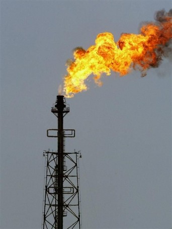 FACE À L'IRAN, LE G8 ENVISAGE DE PUISER DANS LES RÉSERVES STRATÉGIQUES DE PÉTROLE