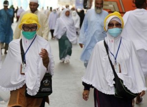 Pilgrims arrive for Hajj as Kingdom battles MERS