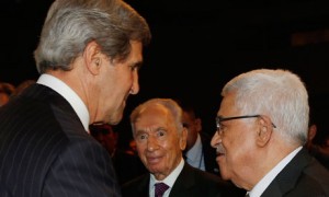 John Kerry, Shimon Peres and Mahmoud Abbas