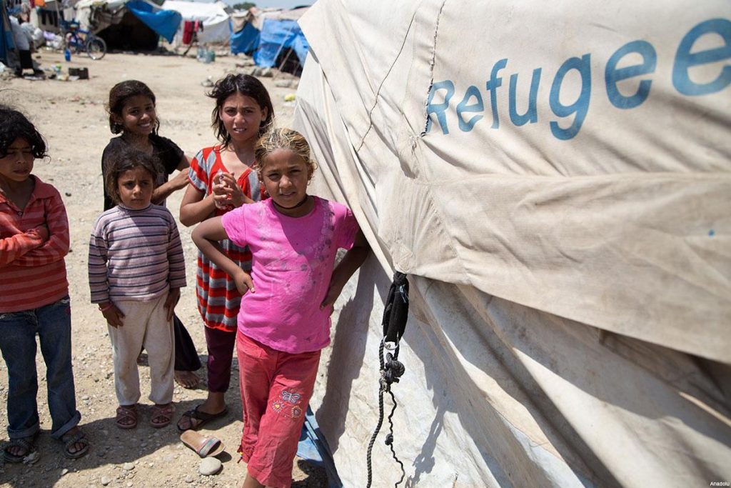 help syrian refugees